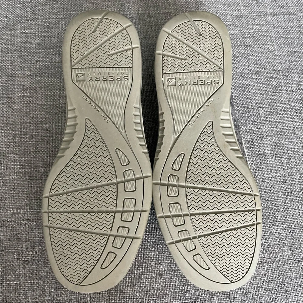 Sperry deck shoes - Picture 4 of 7